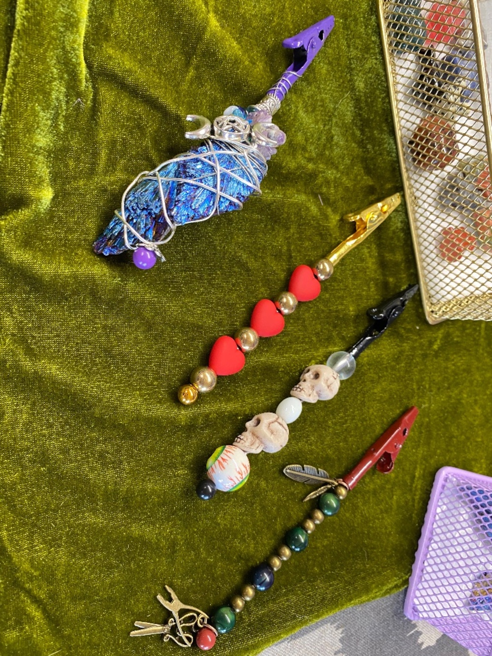 Handmade Beaded Tarot / Photo Holder Clips – Mystical Desk Décor